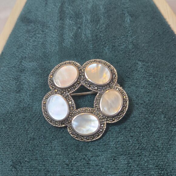 Vintage Sterling Silver Mother Of Pearl Flower - Picture 1 of 11